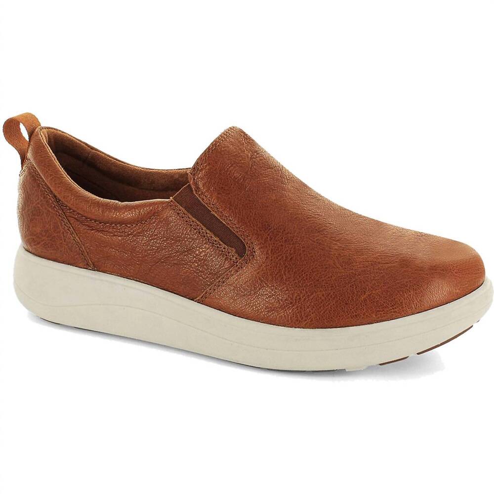 NEW STRIVE women's florida ii sneakers - wide in rust